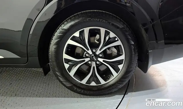 Kia Carnival 2023 2.2 автомат (гидро), миниатюра 7 Kia Carnival 2023 2.2 автомат (гидро), миниатюра 7
