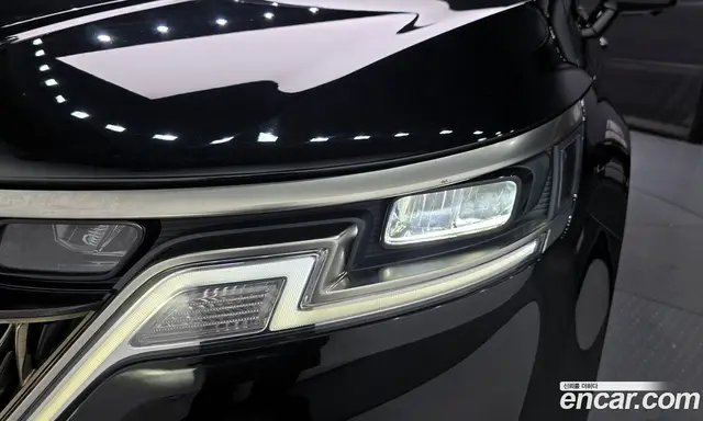 Kia Carnival 2023 2.2 автомат (гидро), миниатюра 8 Kia Carnival 2023 2.2 автомат (гидро), миниатюра 8