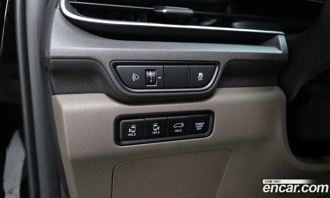 Kia Carnival 2024 2.2 автомат (гидро), фото 18 Kia Carnival 2024 2.2 автомат (гидро), фото 18