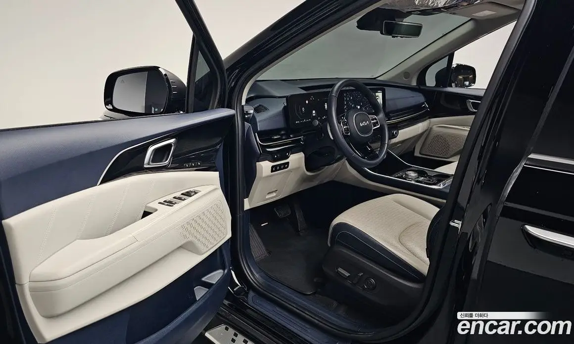Kia Carnival 2024 1.6 автомат (гидро), фото 12