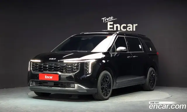 Kia Carnival, 2024, 23 308 км