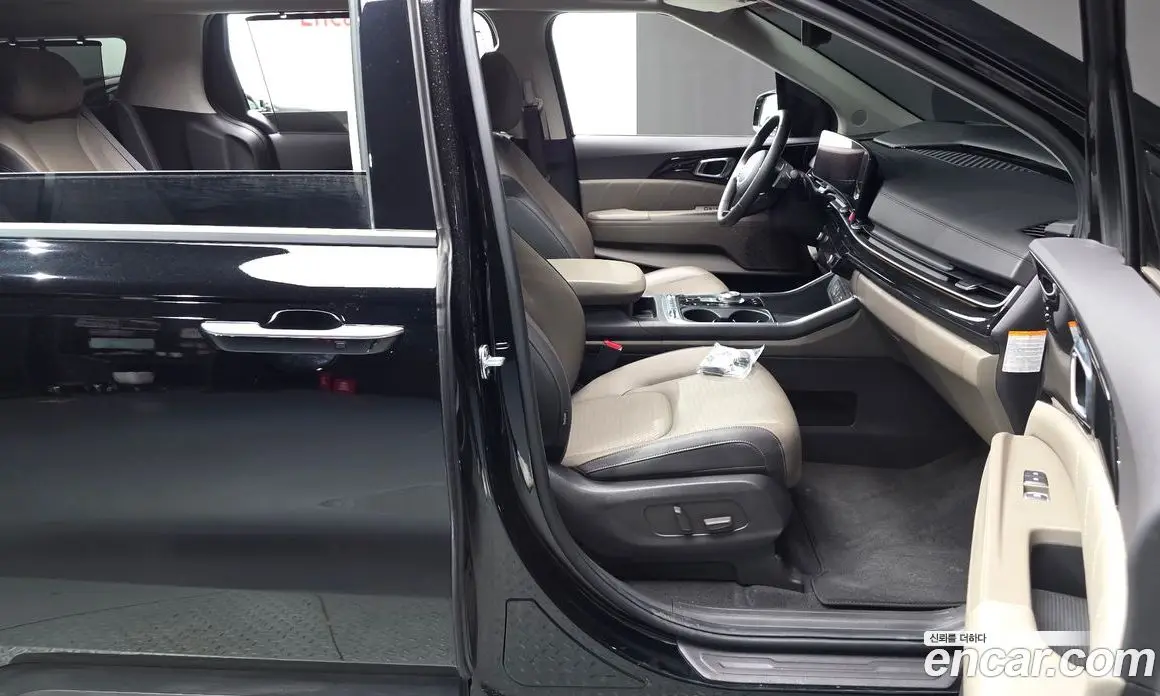 Kia Carnival 2024 1.6 автомат (гидро), фото 16 Kia Carnival 2024 1.6 автомат (гидро), фото 16
