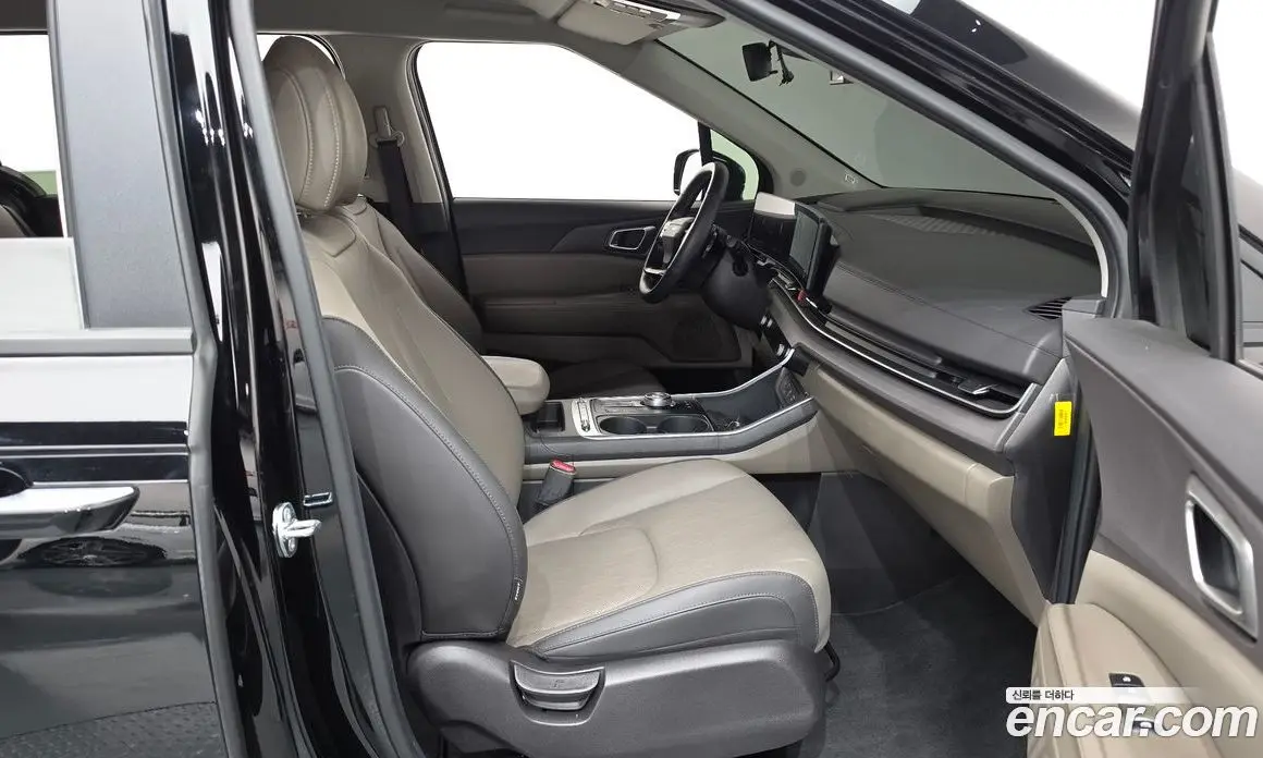 Kia Carnival 2025 2.2 автомат (гидро), фото 16
