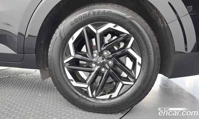 Kia Carnival 2025 2.2 автомат (гидро), миниатюра 7