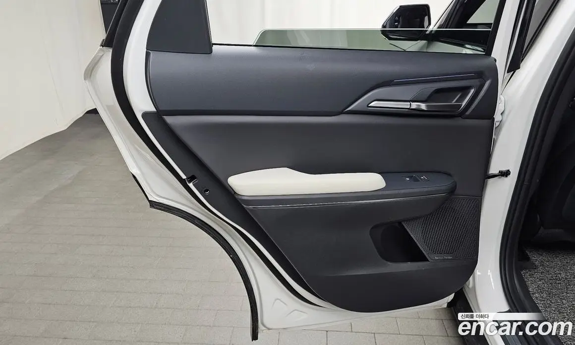 Kia EV5 2026 0.2 автомат (гидро), фото 15