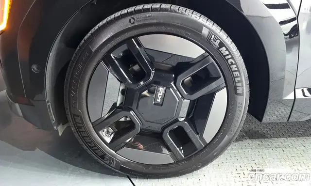 Kia EV9 2023 0.2 автомат (гидро), миниатюра 5 Kia EV9 2023 0.2 автомат (гидро), миниатюра 5