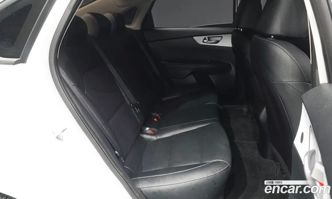 Kia K3 2024 1.6 автомат (гидро), фото 18 Kia K3 2024 1.6 автомат (гидро), фото 18