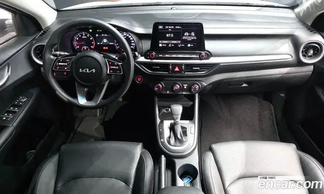 Kia K3 2024 1.6 автомат (гидро), миниатюра 10 Kia K3 2024 1.6 автомат (гидро), миниатюра 10