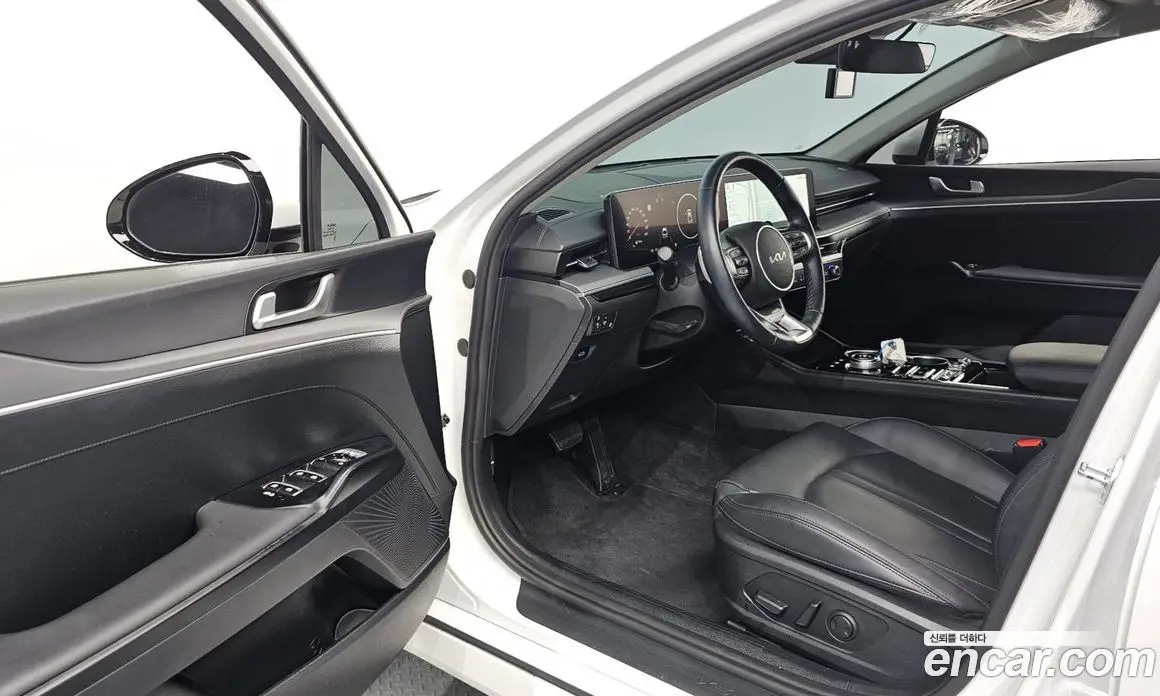 Kia K5 (Optima) 2024 2.0 автомат (гидро), фото 13 Kia K5 (Optima) 2024 2.0 автомат (гидро), фото 13