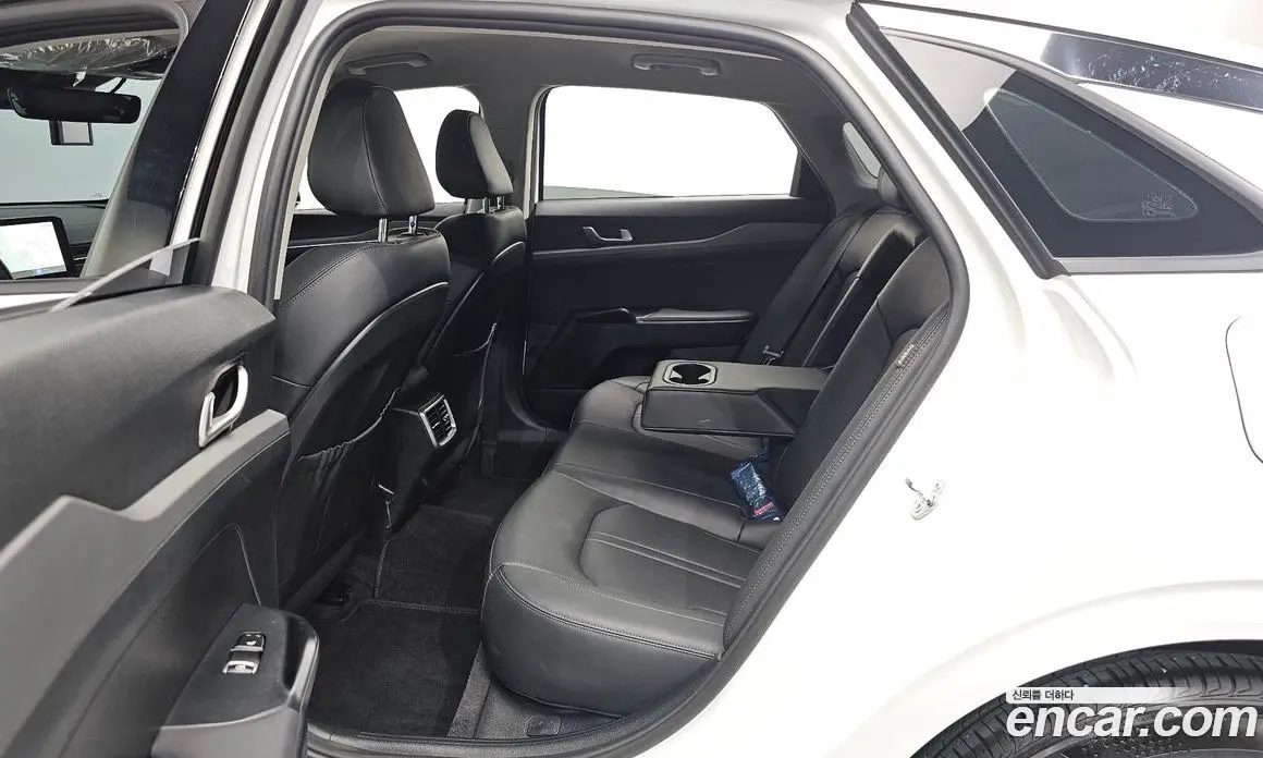 Kia K5 (Optima) 2024 2.0 автомат (гидро), фото 18 Kia K5 (Optima) 2024 2.0 автомат (гидро), фото 18