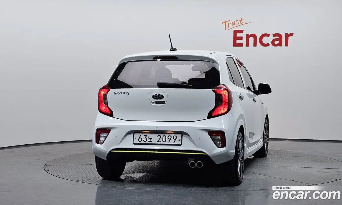 Kia Morning 2017 1.0 автомат (гидро), фото 3 Kia Morning 2017 1.0 автомат (гидро), фото 3