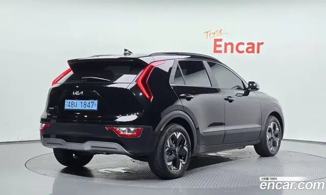 Kia Niro, 2023, 10 103 км