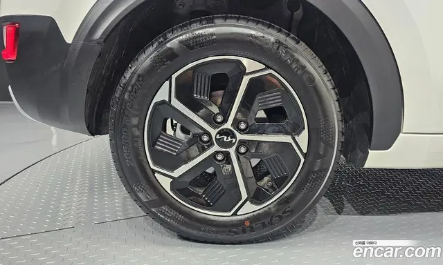 Kia Niro 2026 1.6 автомат (гидро), миниатюра 4 Kia Niro 2026 1.6 автомат (гидро), миниатюра 4