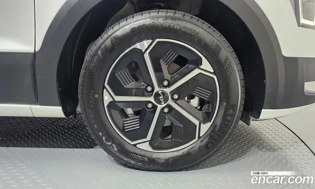 Kia Niro 2026 1.6 автомат (гидро), миниатюра 6 Kia Niro 2026 1.6 автомат (гидро), миниатюра 6