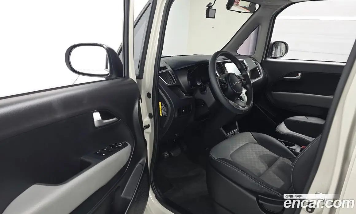 Kia Ray 2022 1.0 автомат (гидро), фото 12 Kia Ray 2022 1.0 автомат (гидро), фото 12