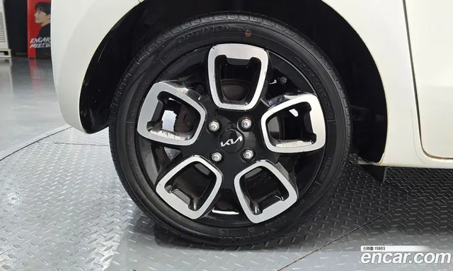 Kia Ray 2022 1.0 автомат (гидро), миниатюра 5 Kia Ray 2022 1.0 автомат (гидро), миниатюра 5