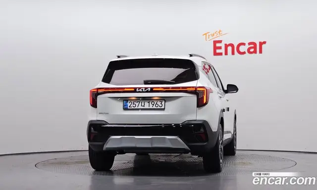 Kia Seltos 2024 1.6 автомат (гидро), миниатюра 4