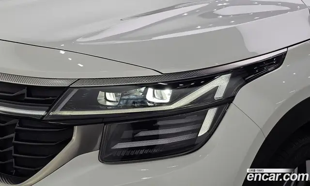 Kia Seltos 2024 1.6 автомат (гидро), миниатюра 8