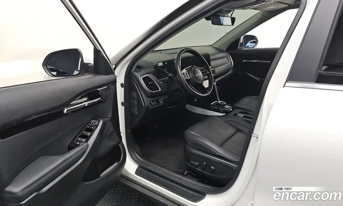 Kia Seltos 2025 1.6 автомат (гидро), фото 12