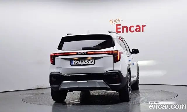Kia Seltos 2025 1.6 автомат (гидро), миниатюра 3