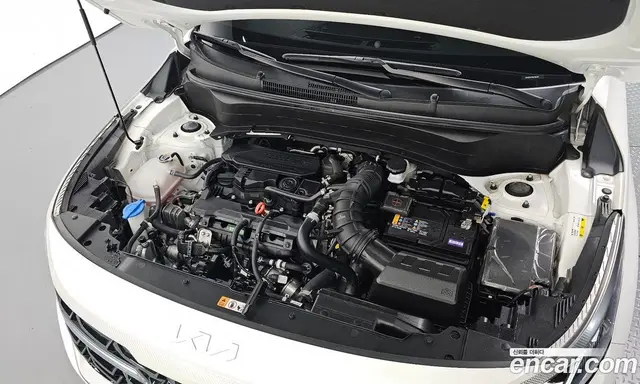 Kia Seltos 2025 1.6 автомат (гидро), миниатюра 5