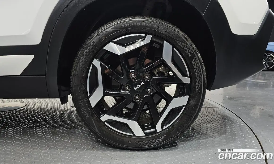 Kia Seltos 2025 1.6 автомат (гидро), фото 6
