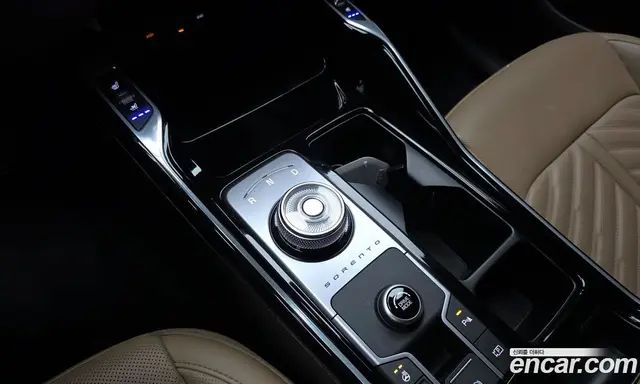Kia Sorento 2023 1.6 автомат (гидро), миниатюра 12