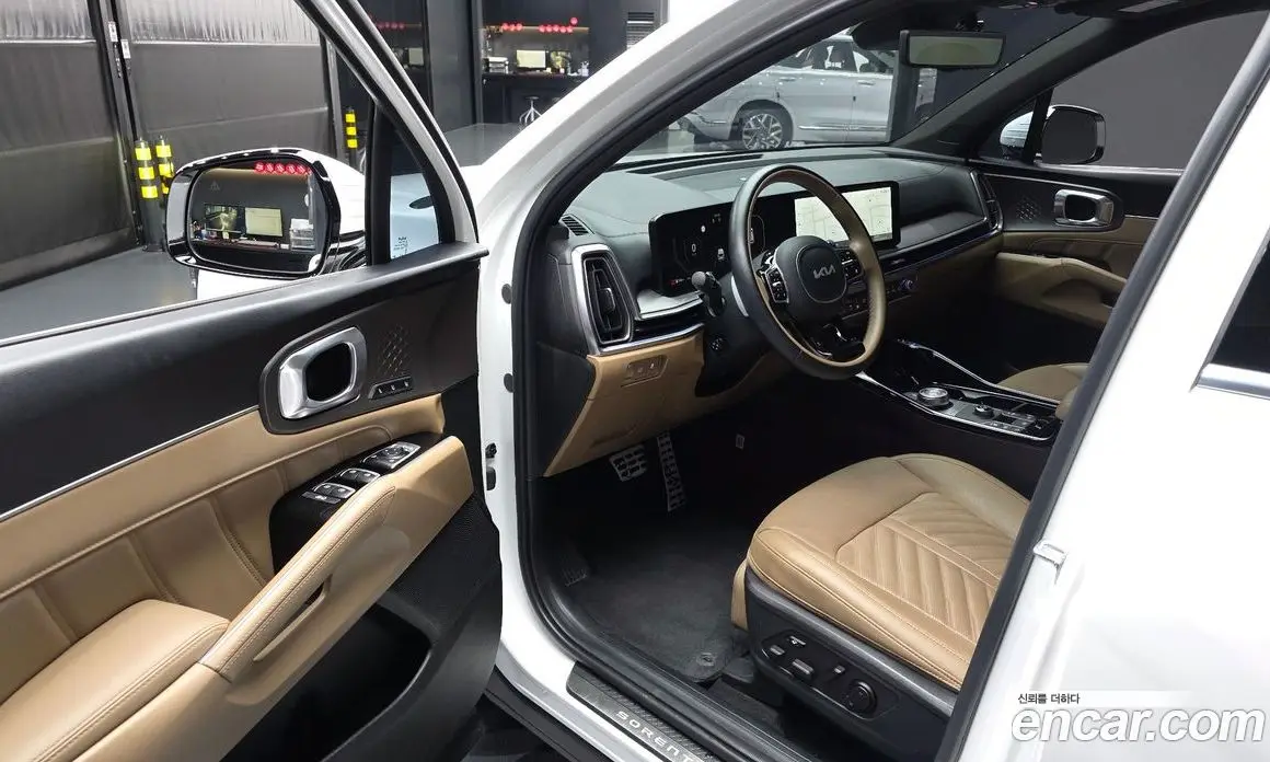 Kia Sorento 2023 1.6 автомат (гидро), фото 13