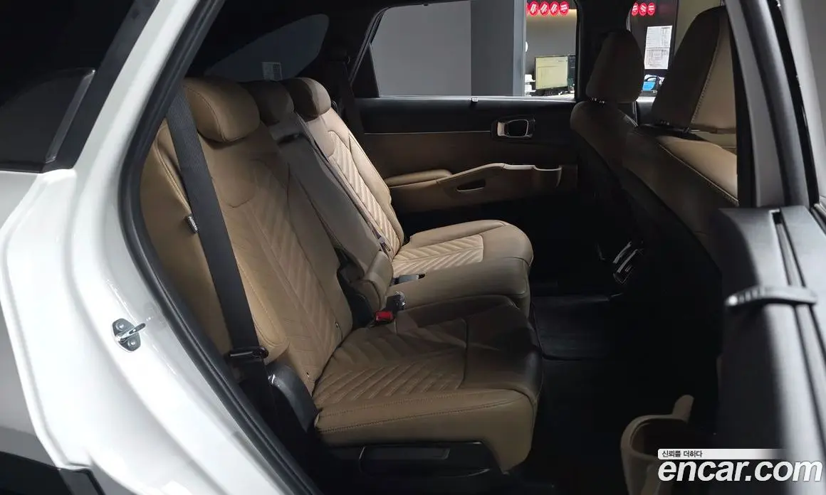 Kia Sorento 2023 1.6 автомат (гидро), фото 18