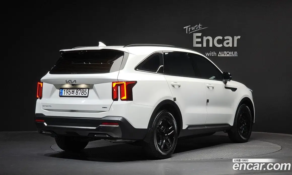 Kia Sorento 2024 1.6 автомат (гидро), фото 2 Kia Sorento 2024 1.6 автомат (гидро), фото 2