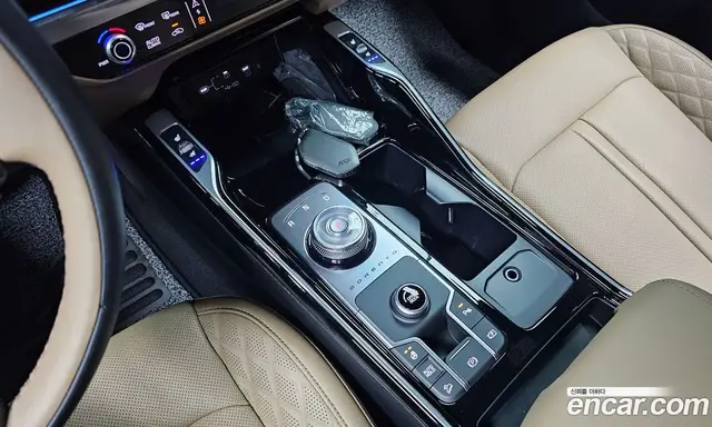 Kia Sorento 2024 1.6 автомат (гидро), миниатюра 12