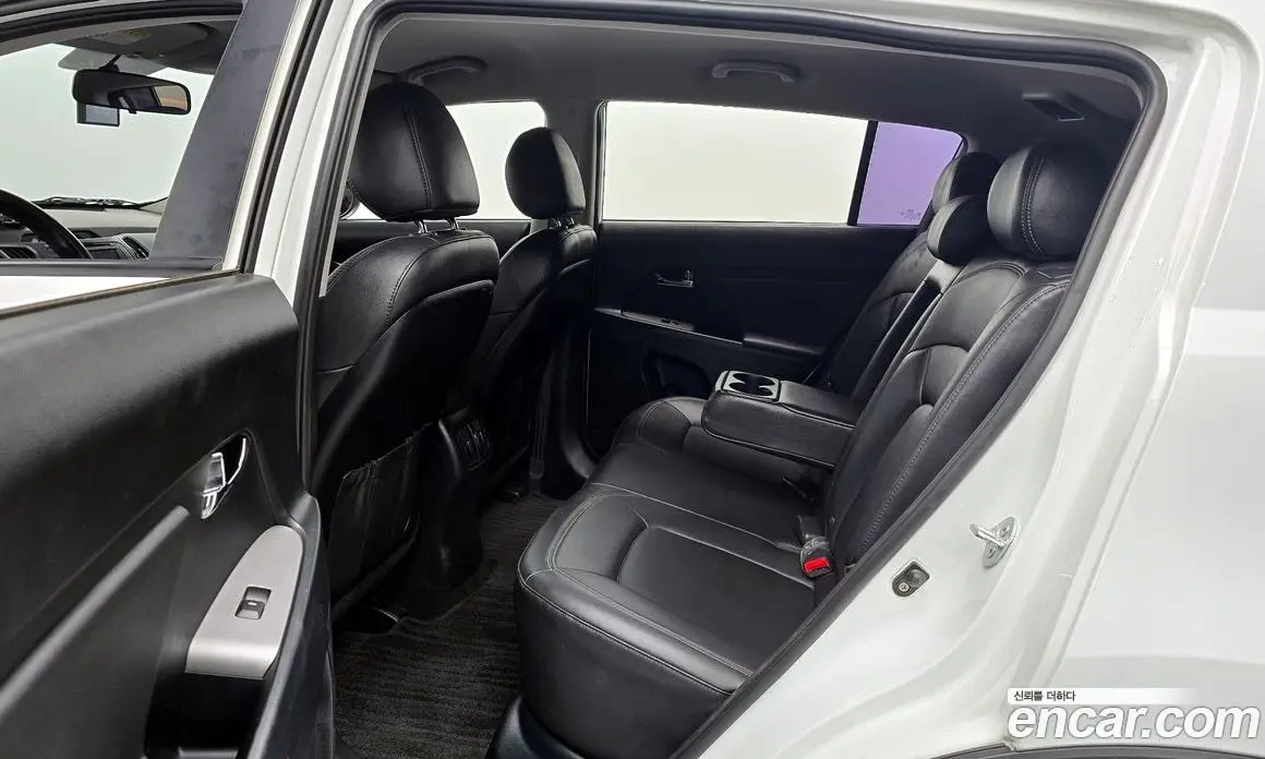 Kia Sportage 2013 2.0 автомат (гидро), фото 16 Kia Sportage 2013 2.0 автомат (гидро), фото 16