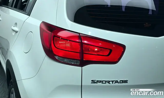 Kia Sportage 2013 2.0 автомат (гидро), миниатюра 8 Kia Sportage 2013 2.0 автомат (гидро), миниатюра 8