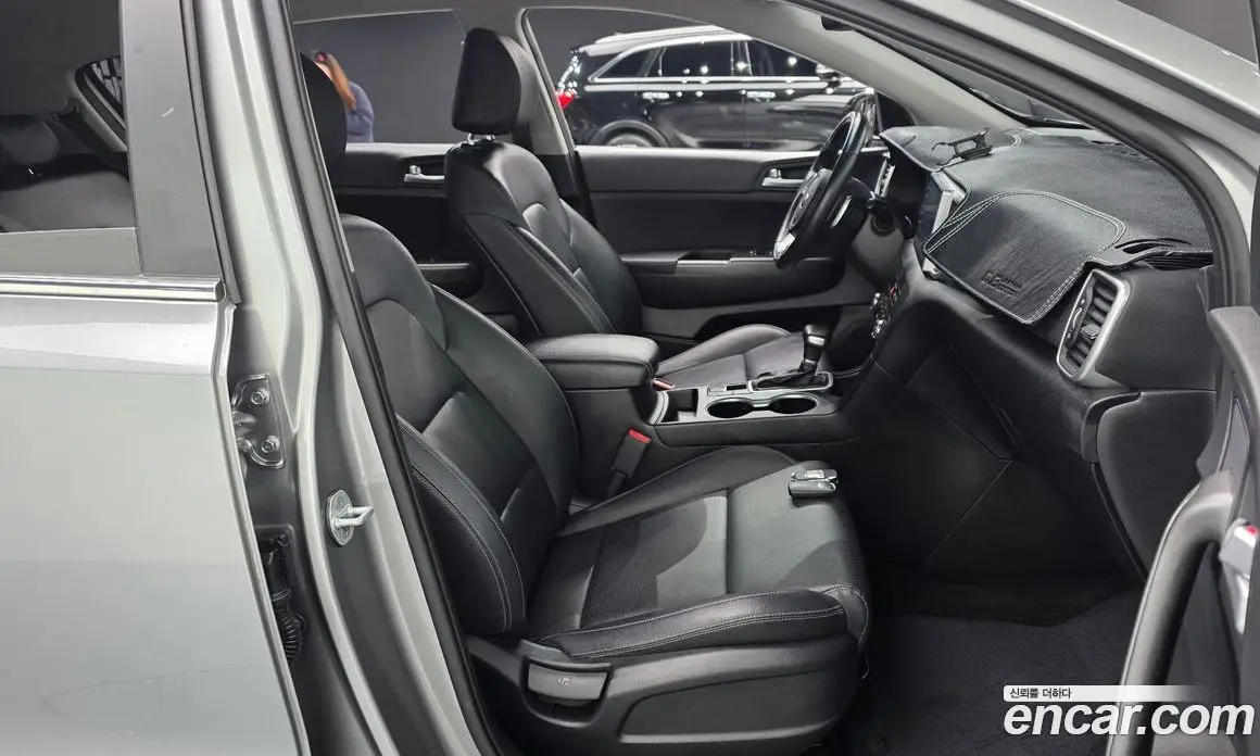 Kia Sportage 2021 2.0 автомат (гидро), фото 16 Kia Sportage 2021 2.0 автомат (гидро), фото 16