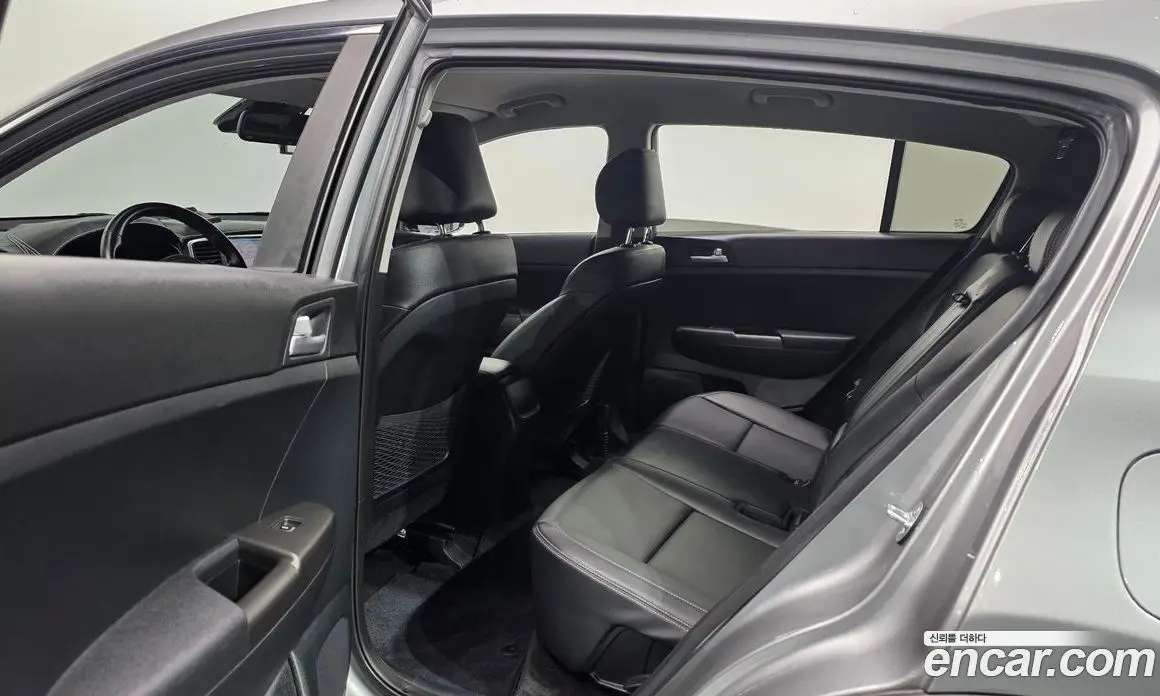 Kia Sportage 2021 2.0 автомат (гидро), фото 17 Kia Sportage 2021 2.0 автомат (гидро), фото 17