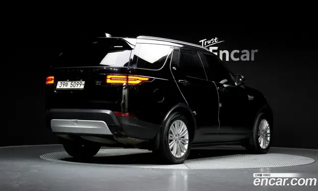 Land Rover Discovery 2018 3.0 автомат (гидро), миниатюра 2 Land Rover Discovery 2018 3.0 автомат (гидро), миниатюра 2