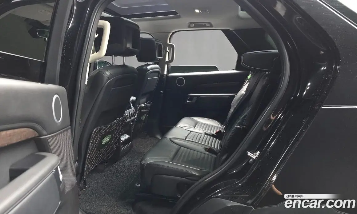 Land Rover Discovery 2018 3.0 автомат (гидро), фото 16 Land Rover Discovery 2018 3.0 автомат (гидро), фото 16