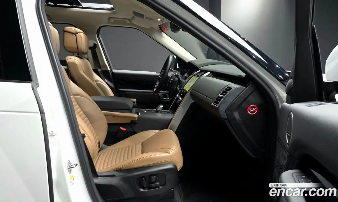 Land Rover Discovery 2021 3.0 автомат (гидро), фото 18 Land Rover Discovery 2021 3.0 автомат (гидро), фото 18