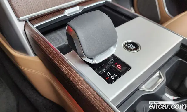 Land Rover Range Rover 2024 4.4 автомат (гидро), миниатюра 12