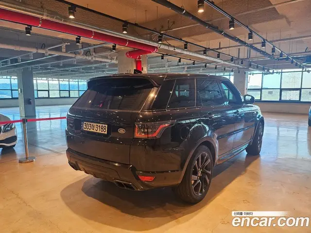 Land Rover Range Rover Sport 2018 3.0 автомат (гидро), миниатюра 4 Land Rover Range Rover Sport 2018 3.0 автомат (гидро), миниатюра 4