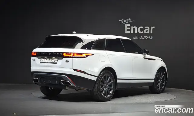 Land Rover Range Rover Velar 2018 3.0 автомат (гидро), миниатюра 2