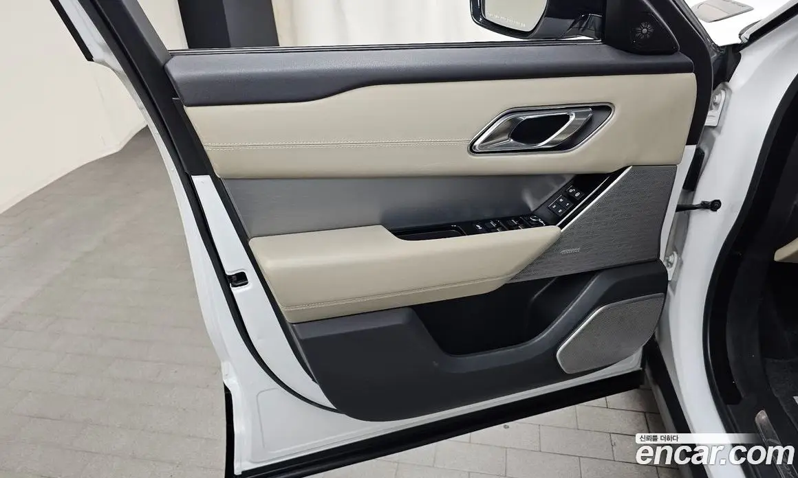 Land Rover Range Rover Velar 2018 3.0 автомат (гидро), фото 14