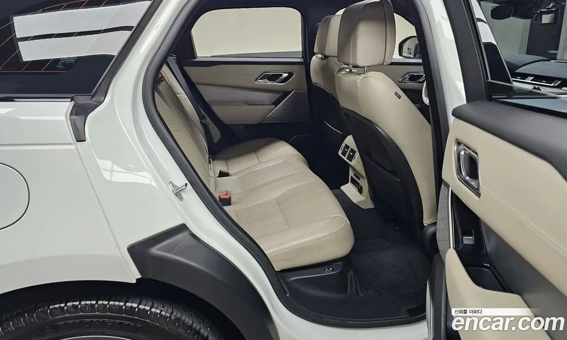 Land Rover Range Rover Velar 2018 3.0 автомат (гидро), фото 17