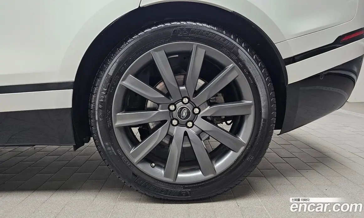 Land Rover Range Rover Velar 2018 3.0 автомат (гидро), фото 7