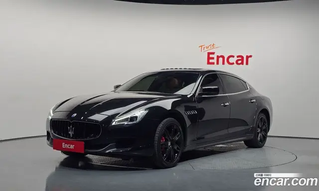 Maserati Quattroporte, 2015, 209 074 км