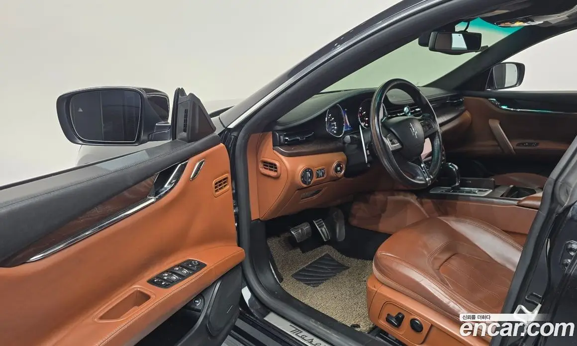 Maserati Quattroporte 2015 3.0 автомат (гидро), фото 13