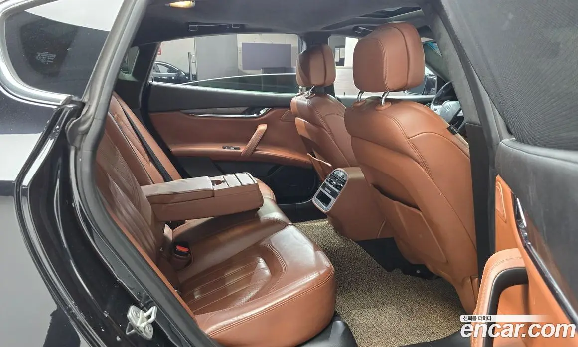 Maserati Quattroporte 2015 3.0 автомат (гидро), фото 17