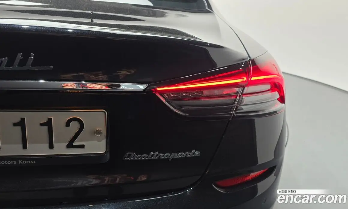 Maserati Quattroporte 2015 3.0 автомат (гидро), фото 9