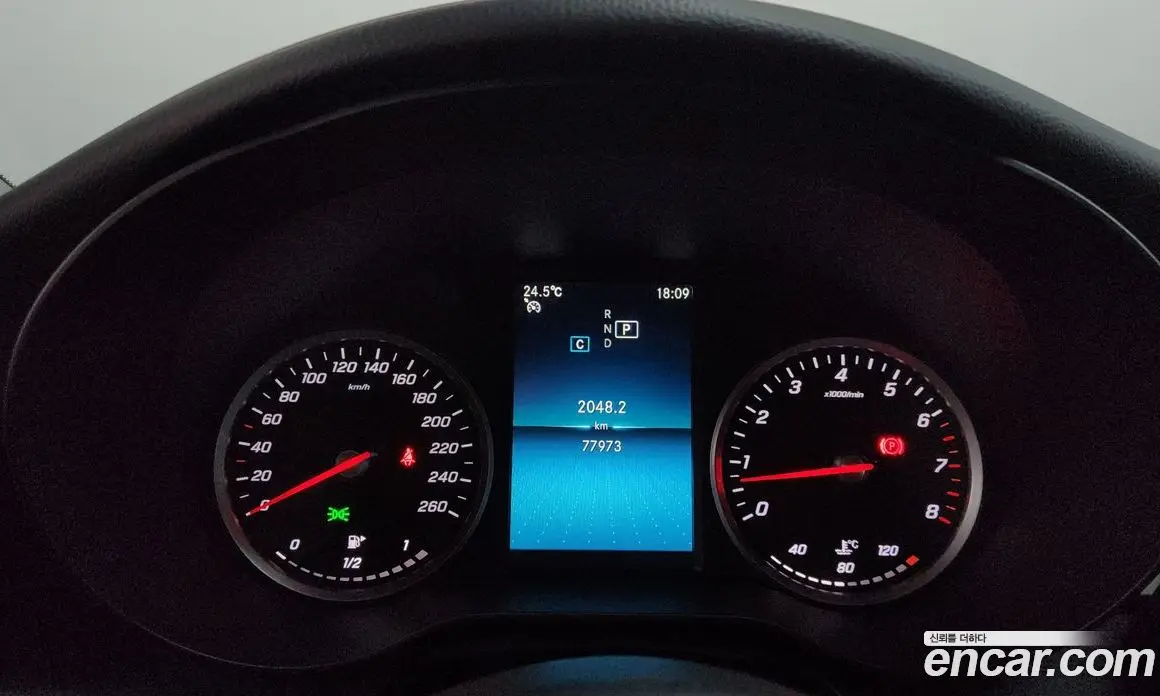 Mercedes-Benz C-Class 2019 2.0 автомат (гидро), фото 11 Mercedes-Benz C-Class 2019 2.0 автомат (гидро), фото 11