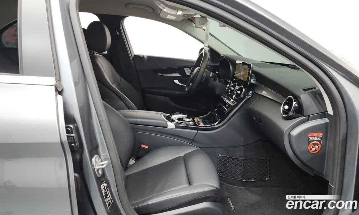 Mercedes-Benz C-Class 2019 2.0 автомат (гидро), фото 16 Mercedes-Benz C-Class 2019 2.0 автомат (гидро), фото 16